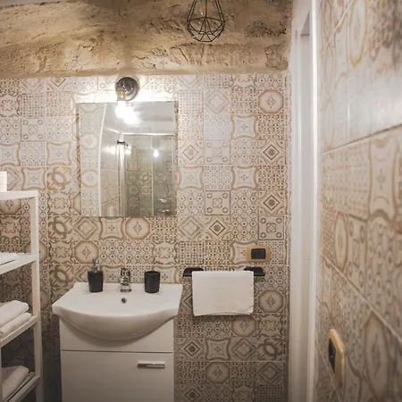 Residenza Rosaria Delle Meraviglie * בארי